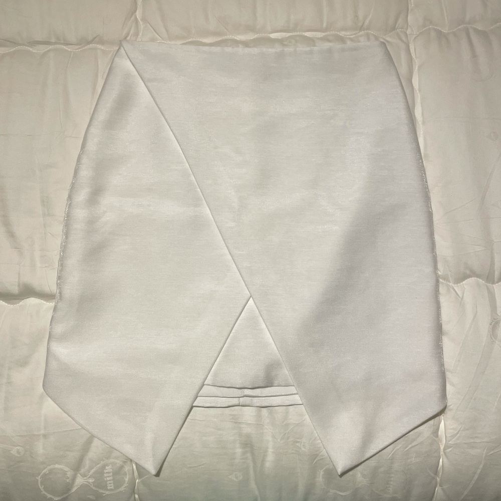 White skirt by Abbeline